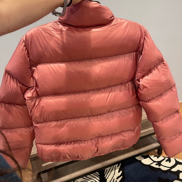 ait Moncler Lannic Down Jacket acrobat